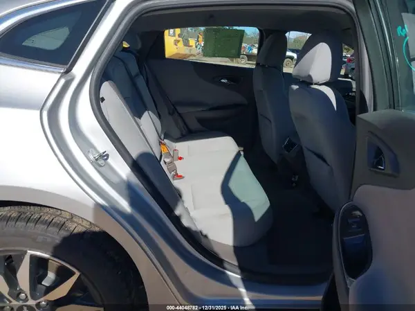 1G1ZE5ST6HF286810 2017 CHEVROLET MALIBU - Image 8