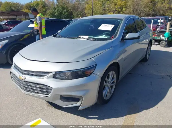 1G1ZE5ST7GF248226 2016 CHEVROLET MALIBU - Image 2