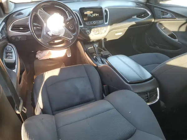 1G1ZE5ST7GF272753 2016 CHEVROLET MALIBU - Image 8