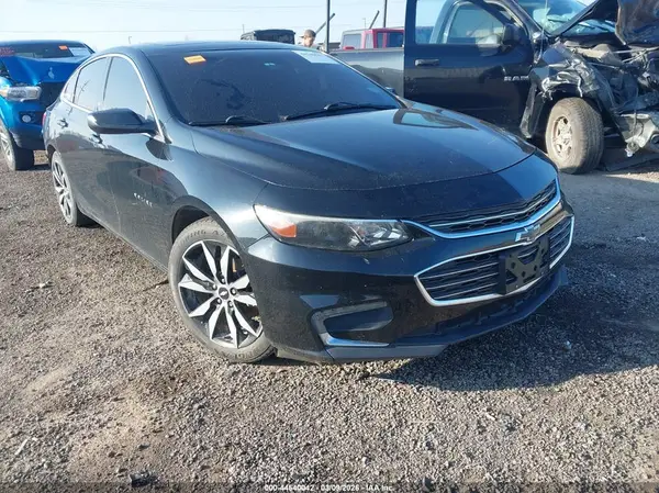1G1ZE5ST7HF100675 2017 CHEVROLET MALIBU - Image 1