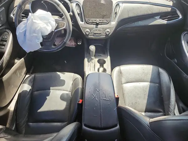 1G1ZE5ST7HF104421 2017 CHEVROLET MALIBU - Image 8
