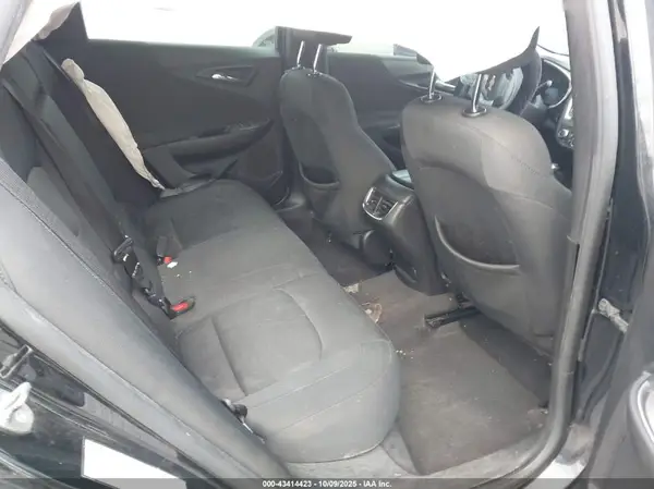 1G1ZE5ST7HF104967 2017 CHEVROLET MALIBU - Image 8