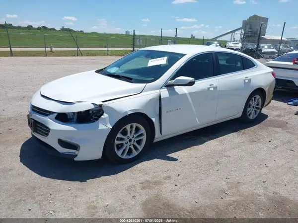 1G1ZE5ST7HF106654 2017 CHEVROLET MALIBU - Image 2