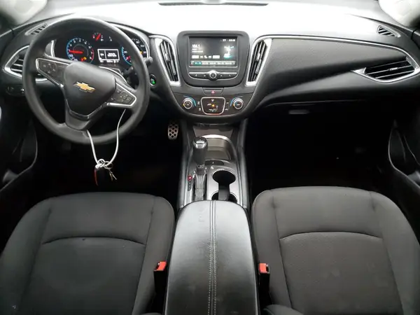 1G1ZE5ST7HF107030 2017 CHEVROLET MALIBU - Image 8