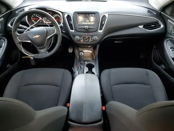 1G1ZE5ST7HF111109 2017 CHEVROLET MALIBU - Image 8