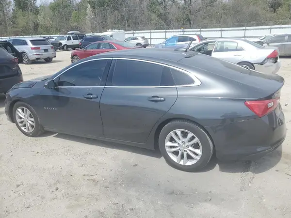 1G1ZE5ST7HF112440 2017 CHEVROLET MALIBU - Image 2