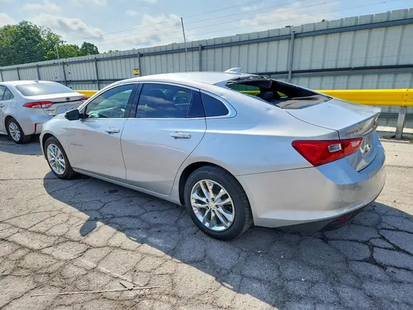 1G1ZE5ST7HF112535 2017 CHEVROLET MALIBU - Image 2