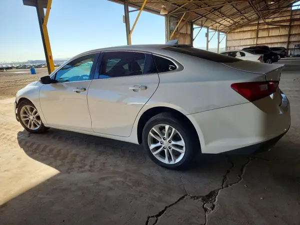 1G1ZE5ST7HF113362 2017 CHEVROLET MALIBU - Image 2