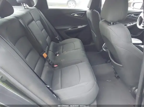 1G1ZE5ST7HF115726 2017 CHEVROLET MALIBU - Image 8