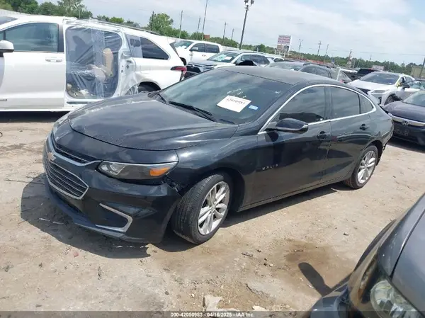 1G1ZE5ST7HF125883 2017 CHEVROLET MALIBU - Image 2