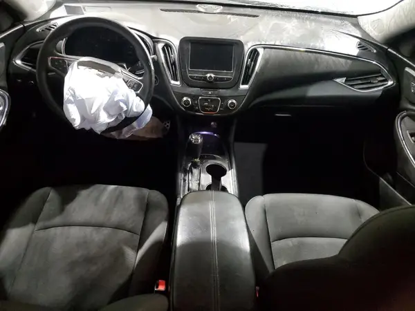 1G1ZE5ST7HF133076 2017 CHEVROLET MALIBU - Image 8