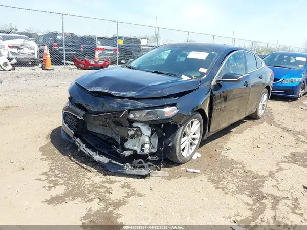 1G1ZE5ST7HF143588 2017 CHEVROLET MALIBU - Image 2