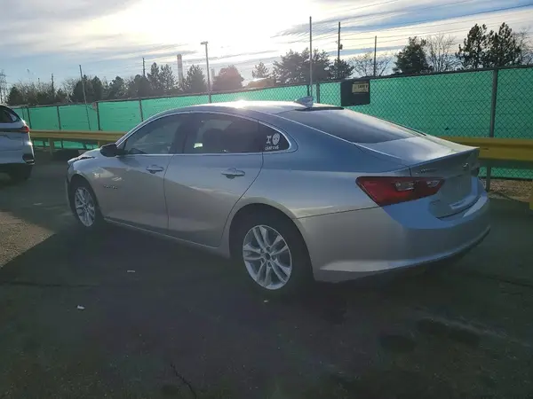 1G1ZE5ST7HF150797 2017 CHEVROLET MALIBU - Image 2