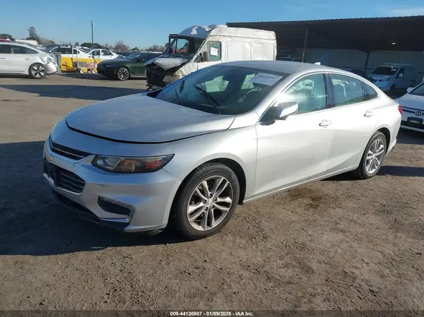 1G1ZE5ST7HF159256 2017 CHEVROLET MALIBU - Image 2