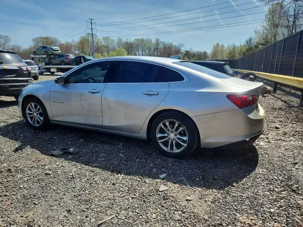 1G1ZE5ST7HF164103 2017 CHEVROLET MALIBU - Image 2
