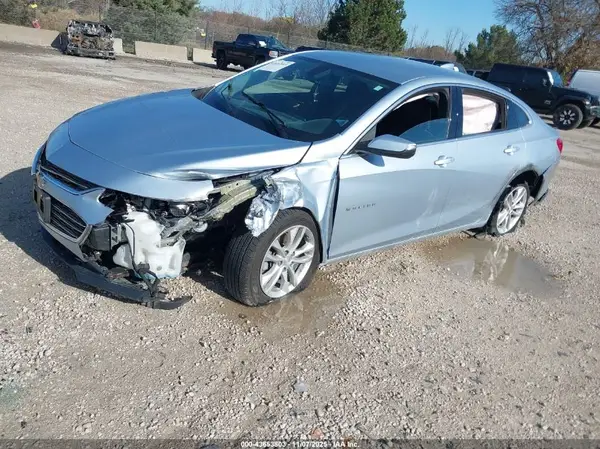 1G1ZE5ST7HF173853 2017 CHEVROLET MALIBU - Image 2