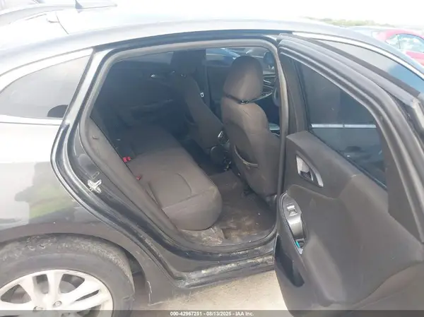 1G1ZE5ST7HF174615 2017 CHEVROLET MALIBU - Image 8