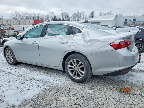 1G1ZE5ST7HF180415 2017 CHEVROLET MALIBU - Image 2