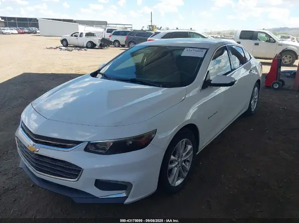 1G1ZE5ST7HF187820 2017 CHEVROLET MALIBU - Image 2