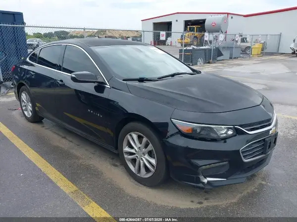 1G1ZE5ST7HF189695 2017 CHEVROLET MALIBU - Image 1