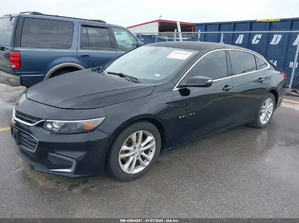 1G1ZE5ST7HF189695 2017 CHEVROLET MALIBU - Image 2