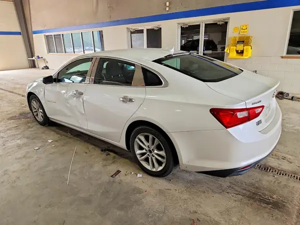 1G1ZE5ST7HF202252 2017 CHEVROLET MALIBU - Image 2