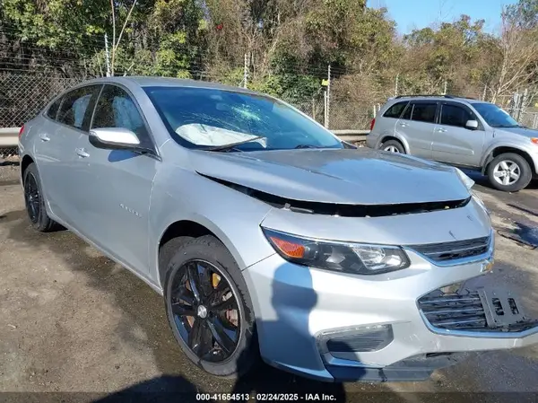 1G1ZE5ST7HF203109 2017 CHEVROLET MALIBU - Image 1