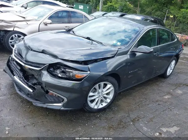 1G1ZE5ST7HF205006 2017 CHEVROLET MALIBU - Image 2