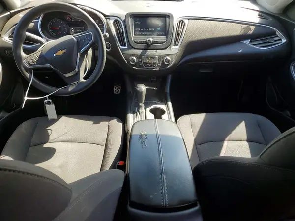 1G1ZE5ST7HF205877 2017 CHEVROLET MALIBU - Image 8