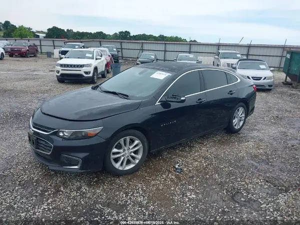 1G1ZE5ST7HF207628 2017 CHEVROLET MALIBU - Image 2