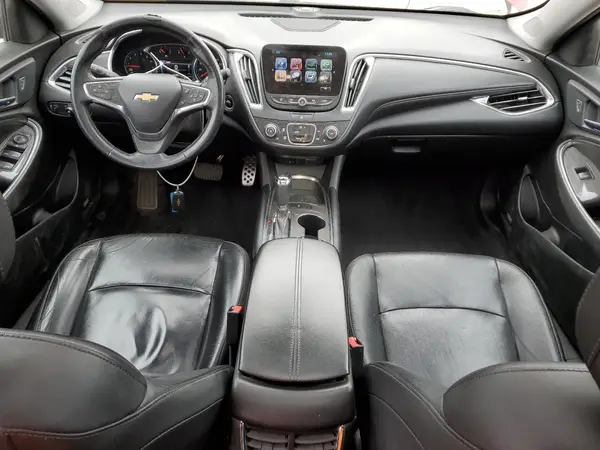 1G1ZE5ST7HF210481 2017 CHEVROLET MALIBU - Image 8