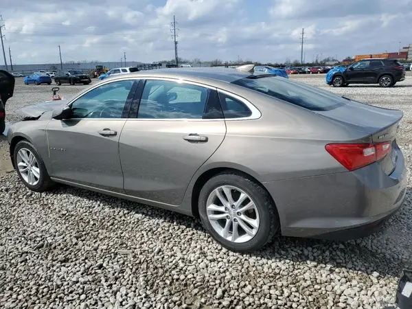 1G1ZE5ST7HF211470 2017 CHEVROLET MALIBU - Image 2