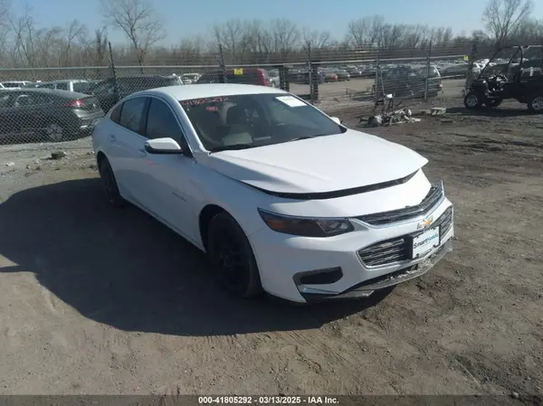 1G1ZE5ST7HF215048 2017 CHEVROLET MALIBU - Image 1