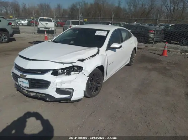 1G1ZE5ST7HF215048 2017 CHEVROLET MALIBU - Image 2