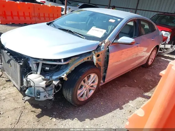 1G1ZE5ST7HF220220 2017 CHEVROLET MALIBU - Image 2