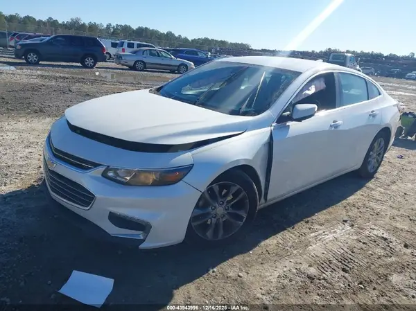 1G1ZE5ST7HF228690 2017 CHEVROLET MALIBU - Image 2