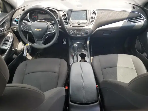 1G1ZE5ST7HF235025 2017 CHEVROLET MALIBU - Image 8