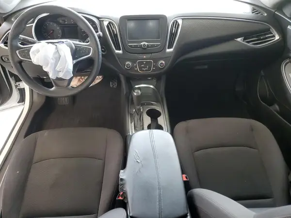 1G1ZE5ST7HF235767 2017 CHEVROLET MALIBU - Image 8