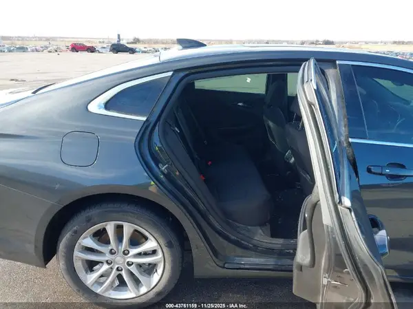 1G1ZE5ST7HF239978 2017 CHEVROLET MALIBU - Image 8
