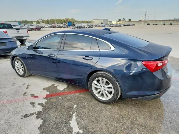 1G1ZE5ST7HF248082 2017 CHEVROLET MALIBU - Image 2