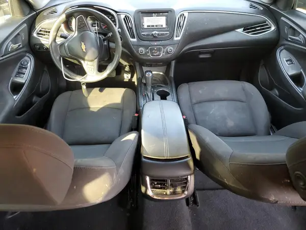 1G1ZE5ST7HF256134 2017 CHEVROLET MALIBU - Image 8