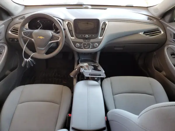 1G1ZE5ST7HF266937 2017 CHEVROLET MALIBU - Image 8