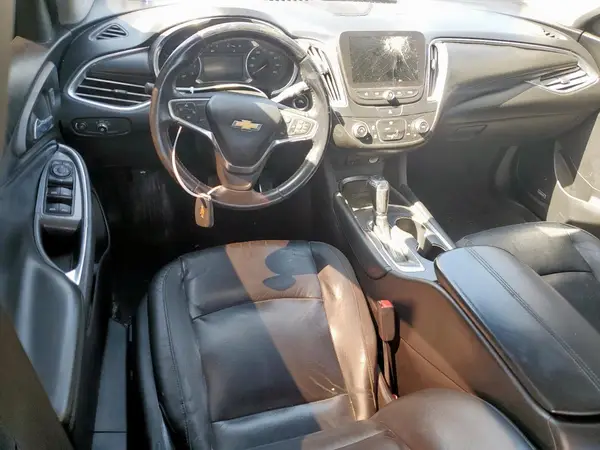 1G1ZE5ST7HF270096 2017 CHEVROLET MALIBU - Image 8