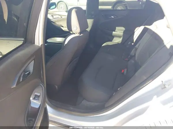 1G1ZE5ST7HF293376 2017 CHEVROLET MALIBU - Image 8