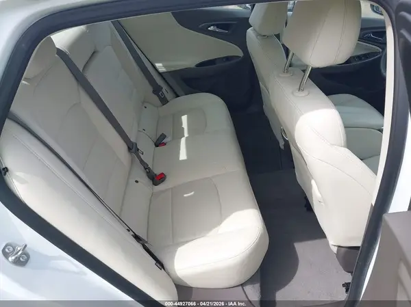 2024 CHEVROLET MALIBU auction photo 8