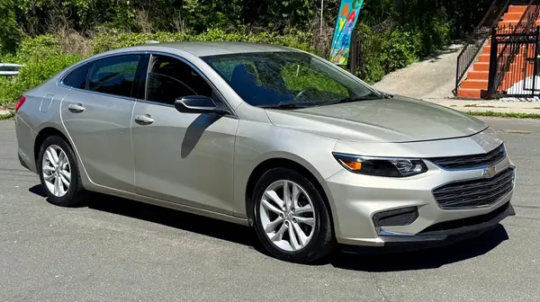 1G1ZE5ST8GF232939 2016 CHEVROLET MALIBU - Image 1