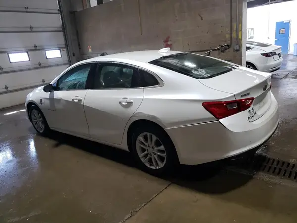 1G1ZE5ST8GF317697 2016 CHEVROLET MALIBU - Image 2