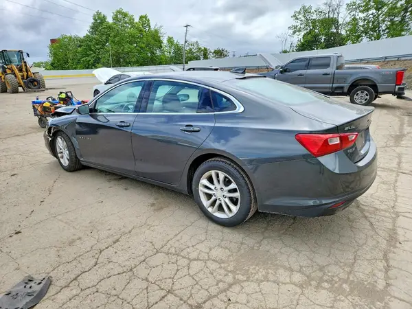 1G1ZE5ST8HF104654 2017 CHEVROLET MALIBU - Image 2