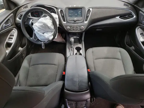 1G1ZE5ST8HF104654 2017 CHEVROLET MALIBU - Image 8