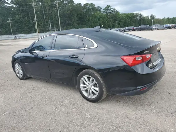 1G1ZE5ST8HF104699 2017 CHEVROLET MALIBU - Image 2